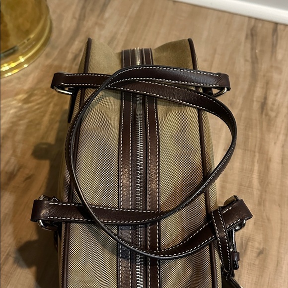 Prada Milano Vintage Bag With Silver Lock - Picture 3 of 11